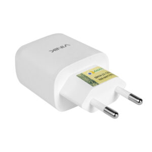 CARREGADOR DE PAREDE 38W COM DUAS SAIDAS 1 SAIDA USB 12V 1.5A QUICK CHARGE (18W) E 1 SAIDA TIPO C 12V 1.67A (20W)