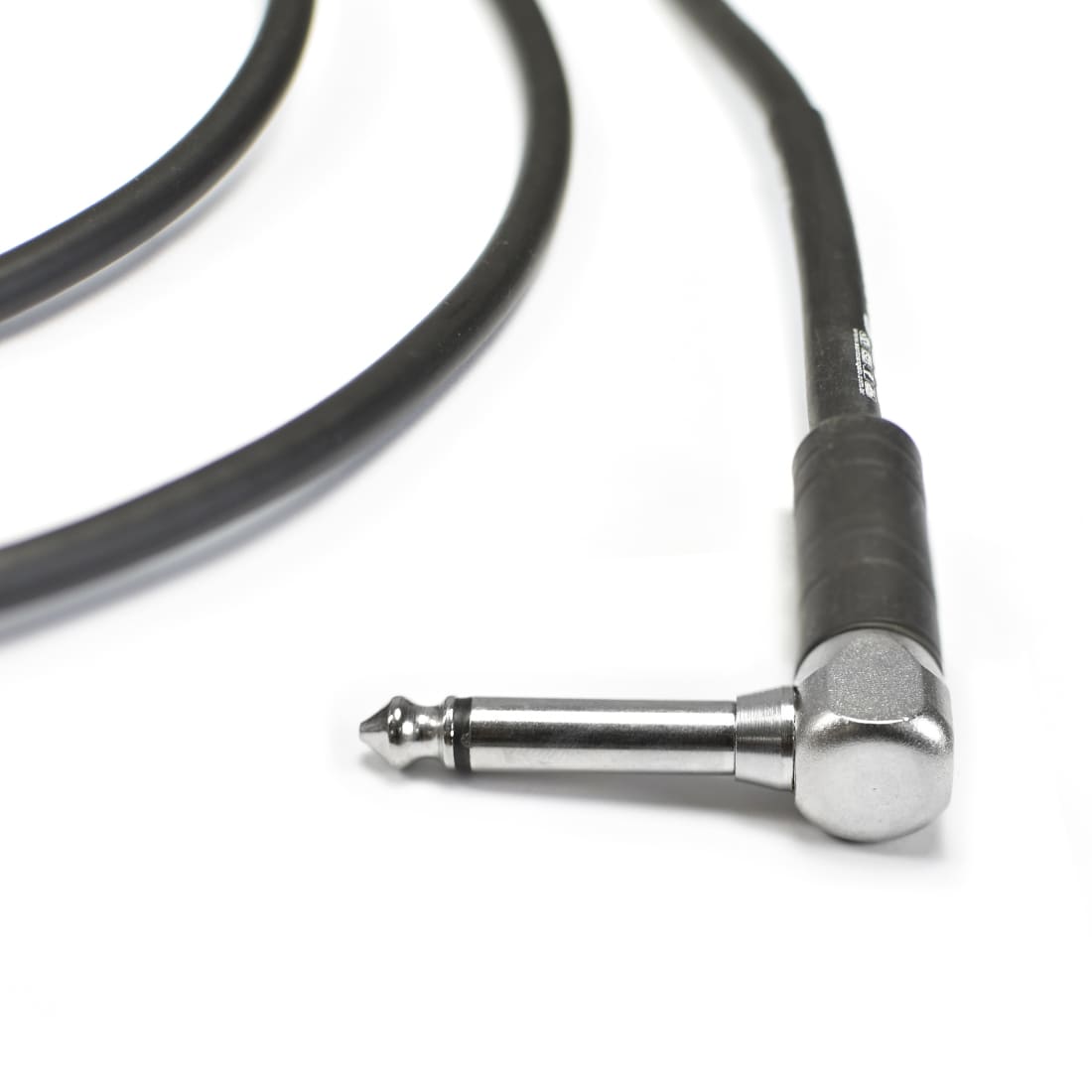 CABO DE GUITARRA ANGEL L 0,30MM P10/P10 90º 20FT 6,10M PRETO - Imagem 4