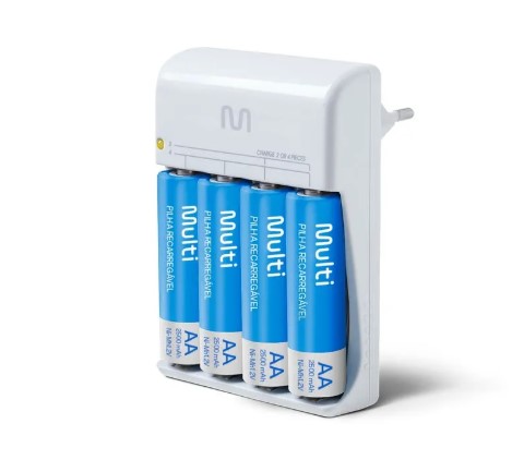CARREGADOR RM02 BIVOLT COM 4 PILHAS AA DE 2500 MAH CB054